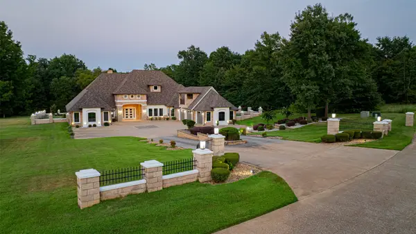 8 Stone Ridge Trail, Longview, TX 75605