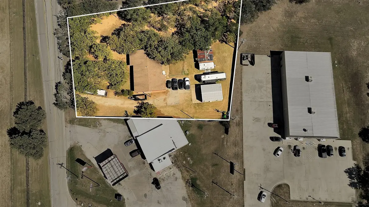 5980 Retta Mansfield Road, Burleson, TX 76028 - Image #1