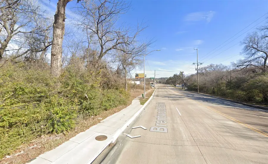 4909 Brentwood Stair Road, Fort Worth, TX 76103 - #3