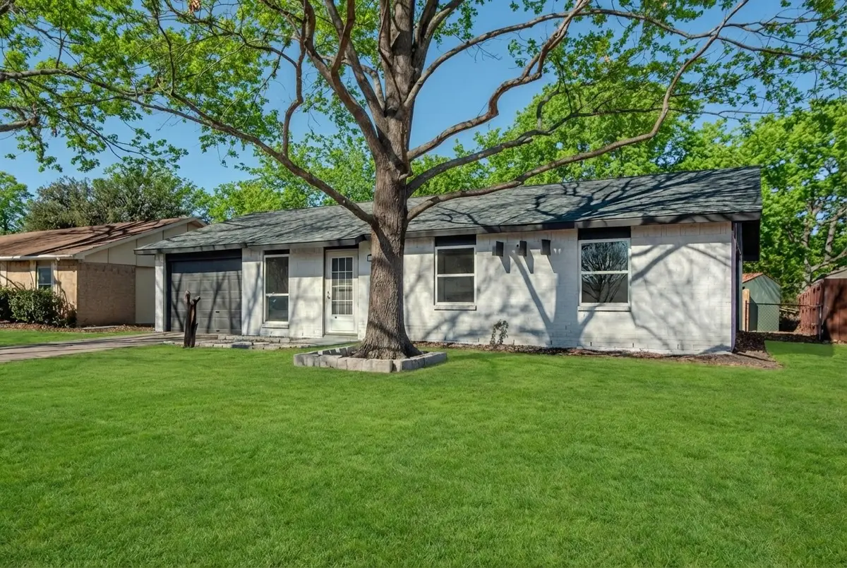 1913 Fairfield Drive, Plano, TX 75074 - Image #1