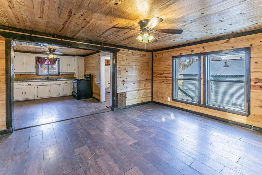 4606 Oak Grove Road, Ennis, TX 75119 - #3