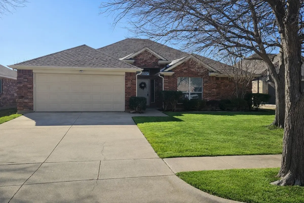 513 Greenvale Court, Saginaw, TX 76179 - Image #1