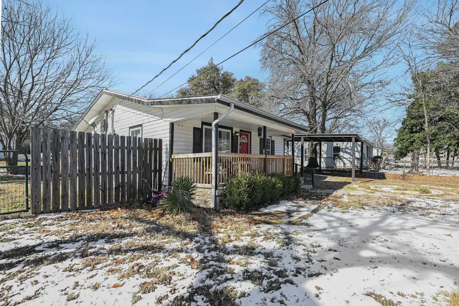 629 Alameda Road, Azle, TX 76020 - Image #2