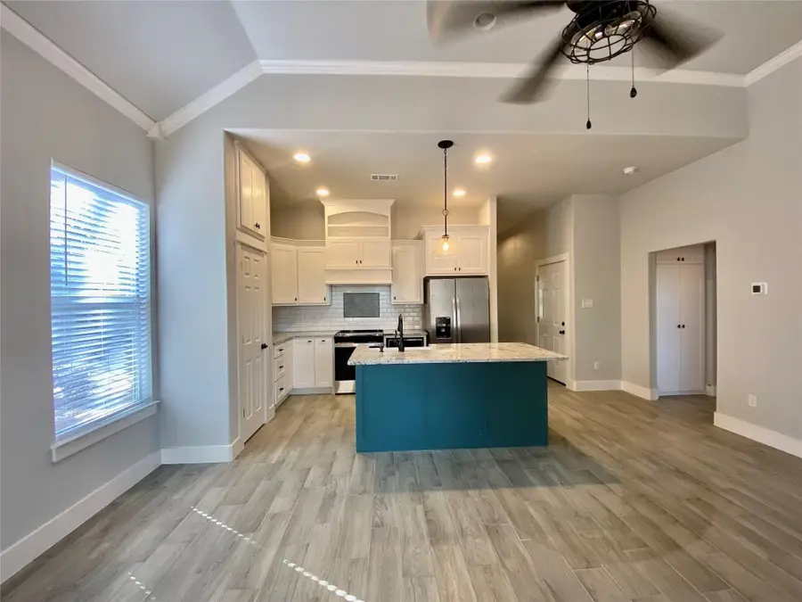 409-411 Cleveland Road, Granbury, TX 76049 - Image #3