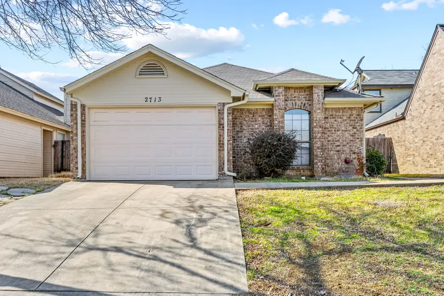2713 Harvest Lake Drive, Irving, TX 75060 - Image #3