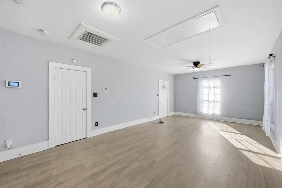 821 E Jones Street, Sherman, TX 75090 - Image #3