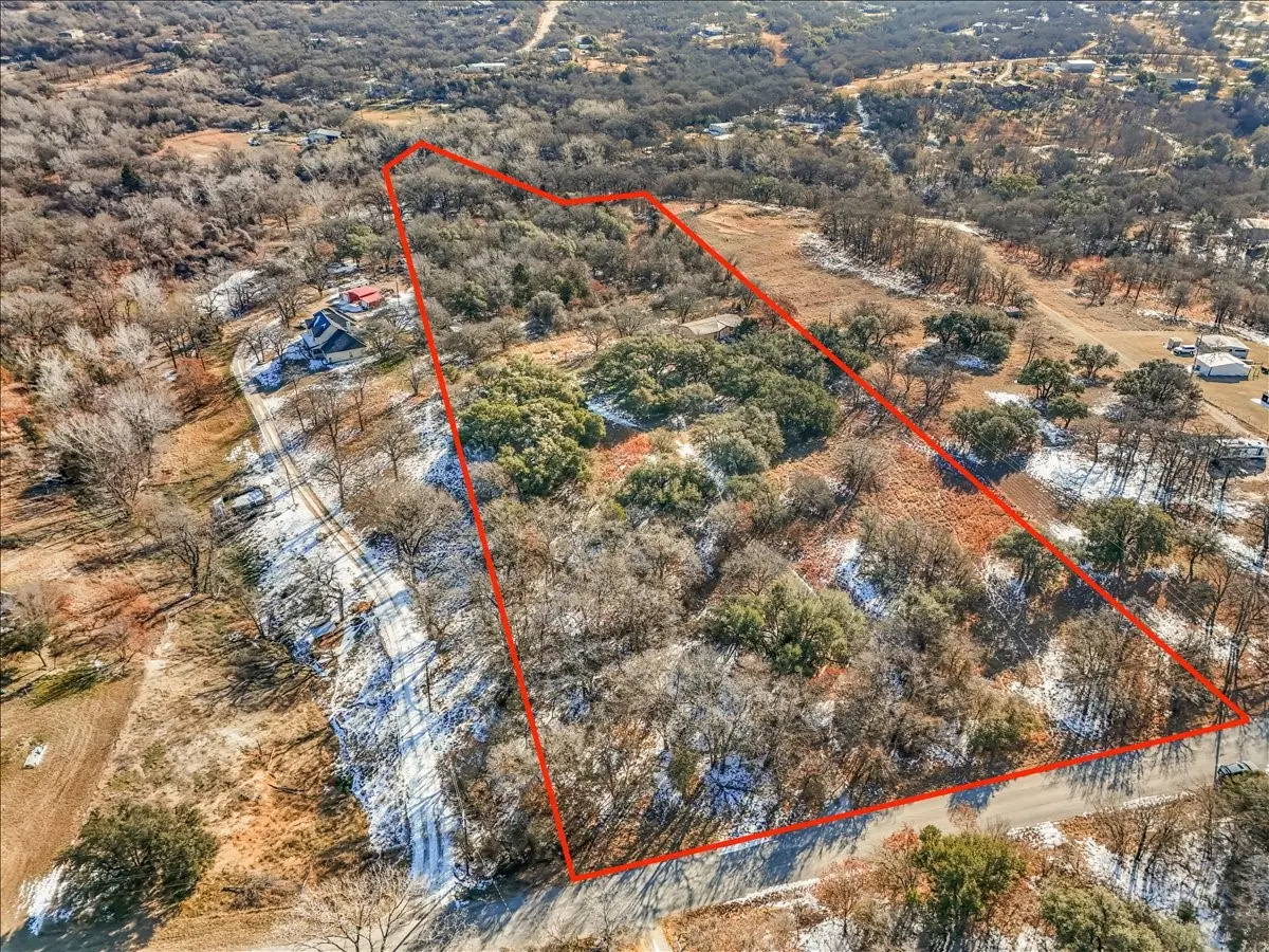 152 Private Road 3647, Springtown, TX 76082 - Image #1