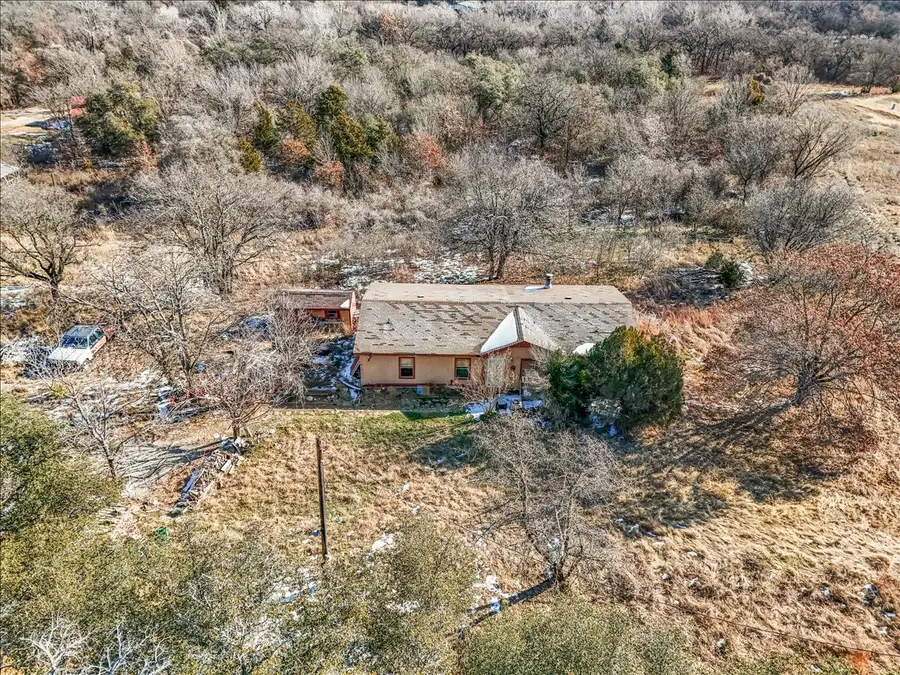 152 Private Road 3647, Springtown, TX 76082 - Image #2