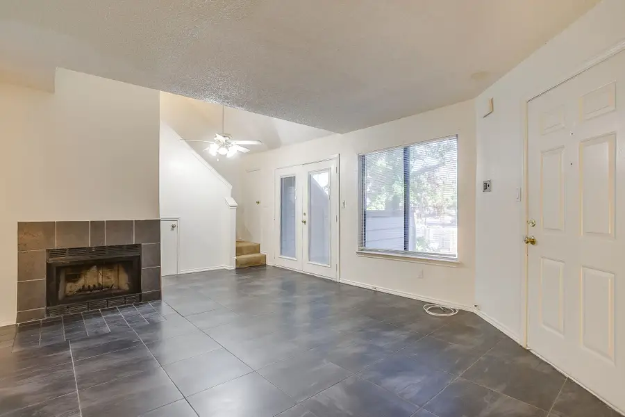 2300 Bamboo Drive #N207, Arlington, TX 76006 - #2