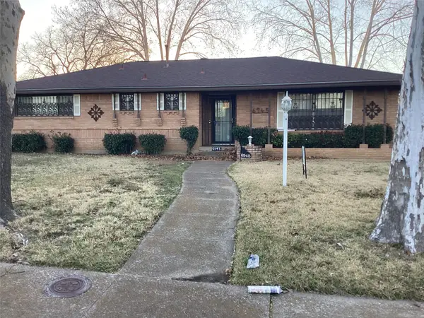 6945 Clearglen Drive, Dallas, TX 75232