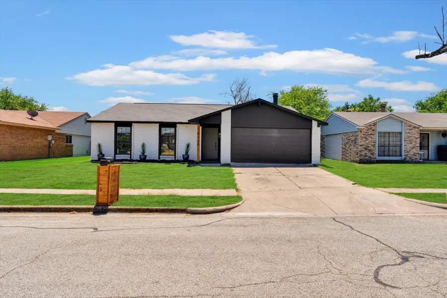 4108 Manzinita Street, Fort Worth, TX 76137 - #2