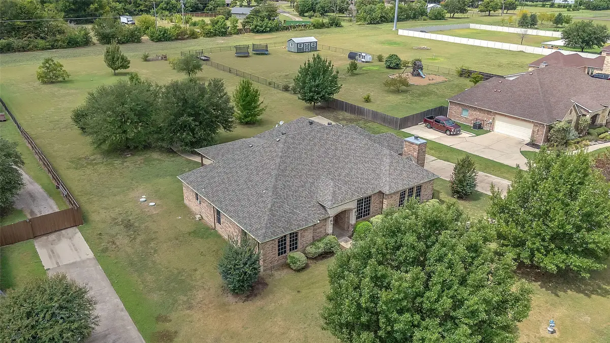 1921 Willow Bend Drive, Oak Leaf, TX 75154 - #1