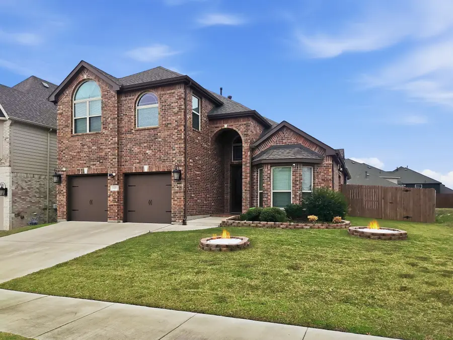 5325 Center Hill Drive, Fort Worth, TX 76179 - Image #2