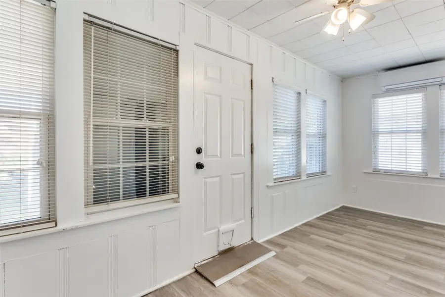 4812 Calmont Avenue, Fort Worth, TX 76107 - Image #3