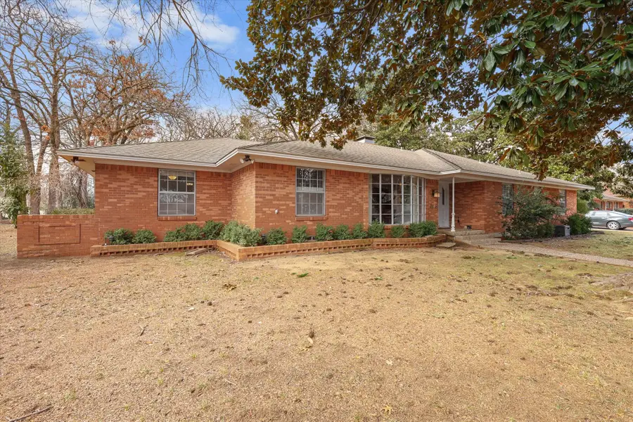 2218 Southridge Drive, Denton, TX 76205 - Image #3