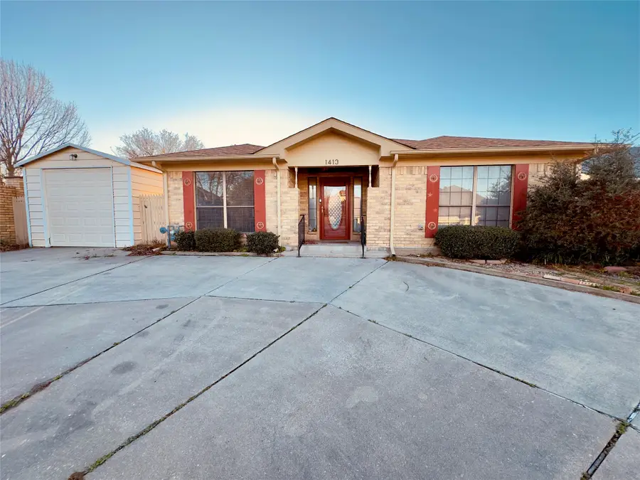 1413 Hickorywood Street, Sulphur Springs, TX 75482 - #3