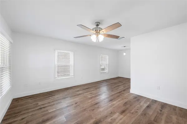 1720 Bagby Avenue, Waco, TX 76706