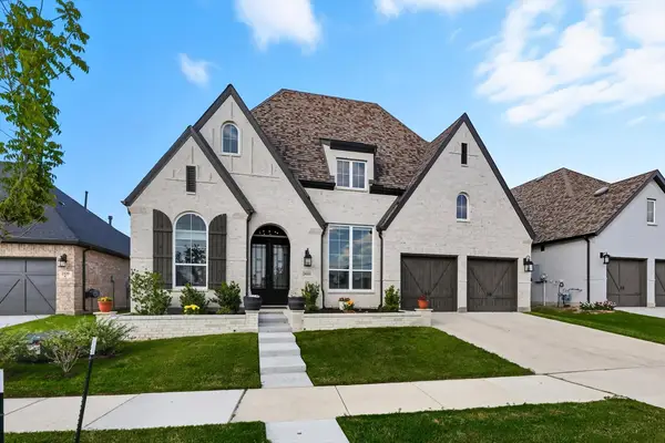 2016 Strolling Way, Argyle, TX 76226