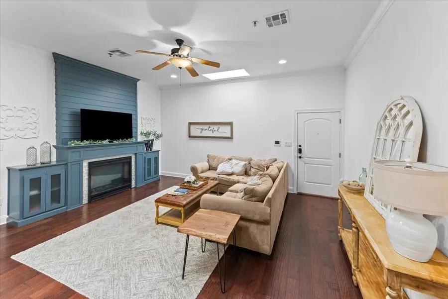 721 Austin Avenue #B, Waco, TX 76701 - #2