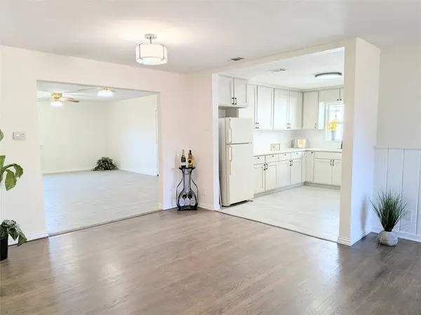 3051 Utah Avenue, Dallas, TX 75216