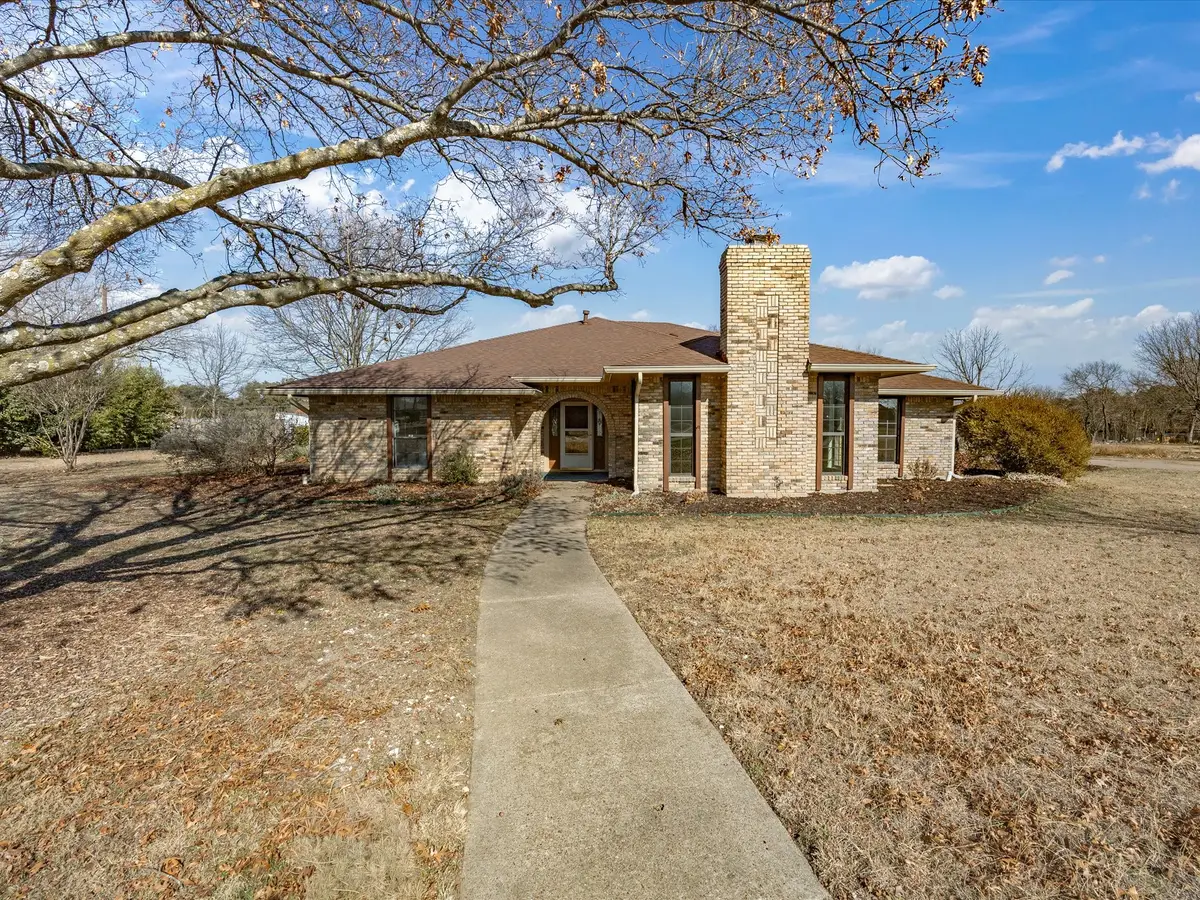 205 Rock Springs Court, Waxahachie, TX 75165 - Image #1