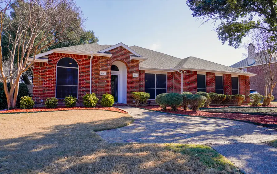 1045 Blueberry Court, Crowley, TX 76036 - Image #2