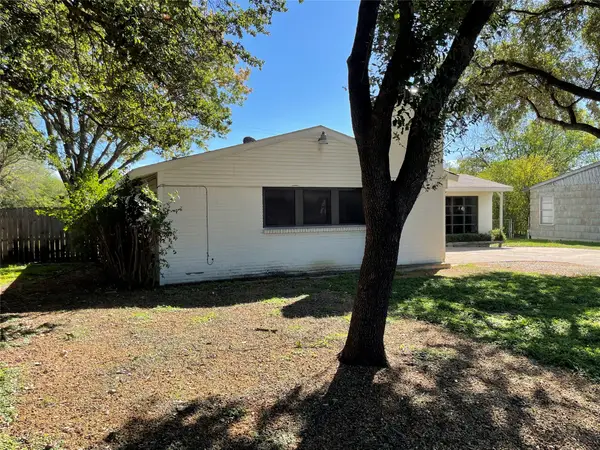 3563 South Drive, Fort Worth, TX 76109