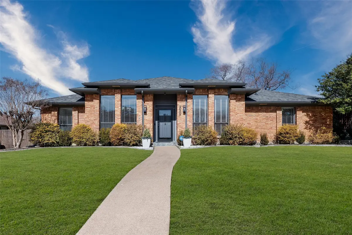 2609 Ramblewood Drive, Carrollton, TX 75006 - Image #1