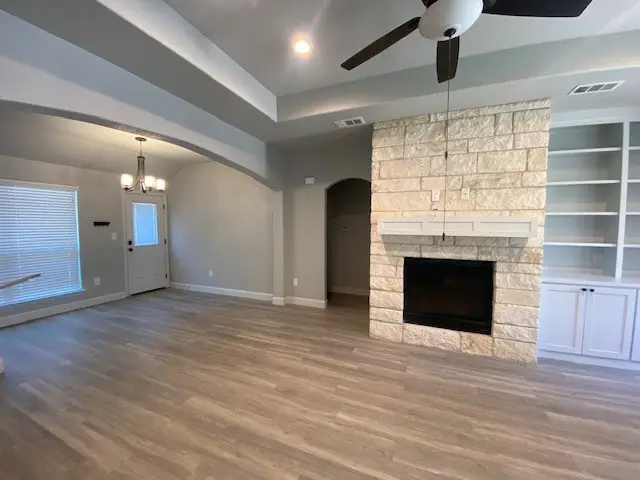 217 Birchwood Street, Azle, TX 76020 - #2