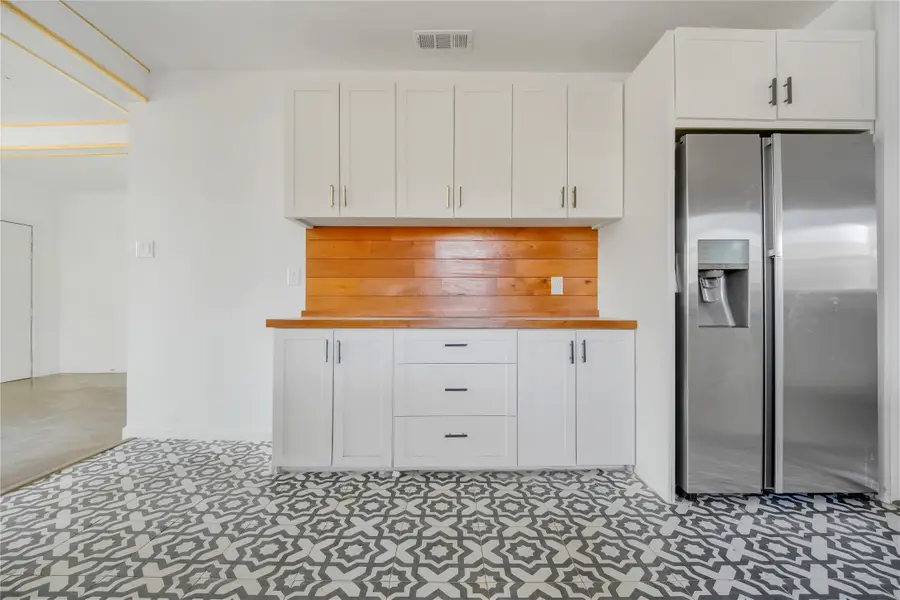 3400 8th Avenue, Fort Worth, TX 76110 - #2