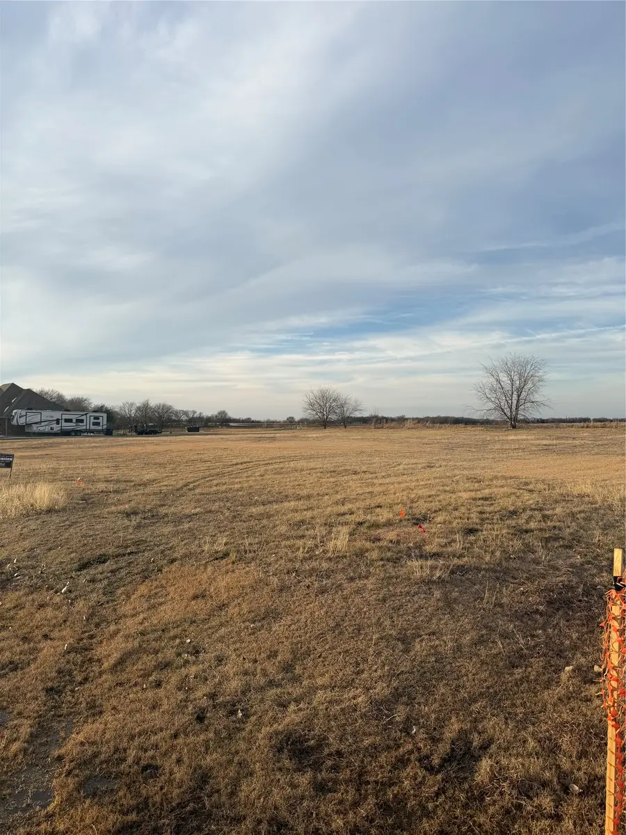 152 Whispering Winds Drive, Gunter, TX 75058 - #2