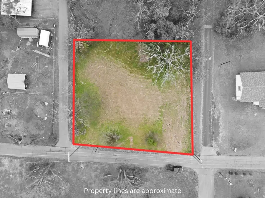 711 E Pine Street, Winnsboro, TX 75494 - #2