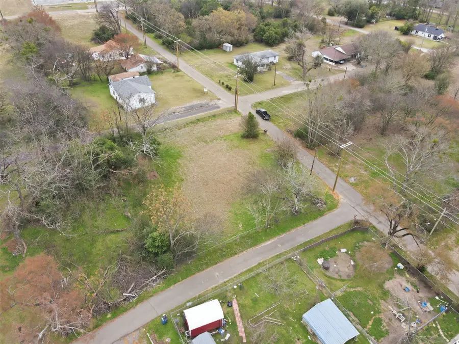 711 E Pine Street, Winnsboro, TX 75494 - #3
