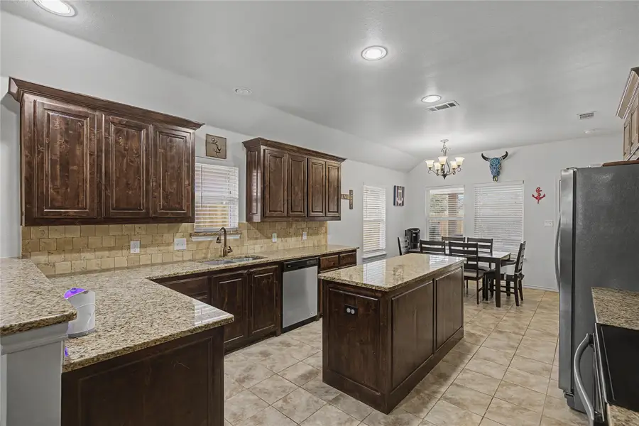 208 Lovers Path Drive, Springtown, TX 76082 - #3