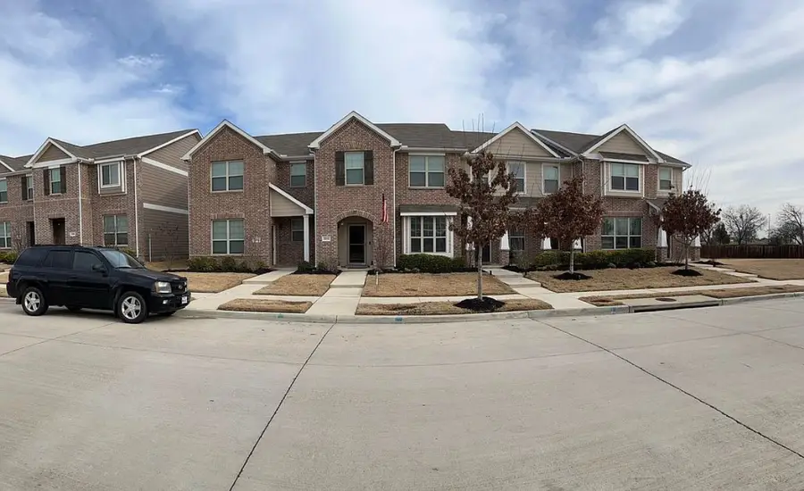 2212 Greystone Drive, Denton, TX 76207 - Image #2