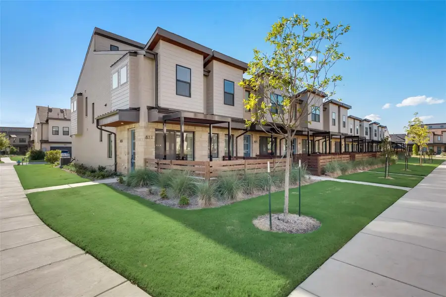 831 Cavitt Court, Prosper, TX 75078 - Image #2