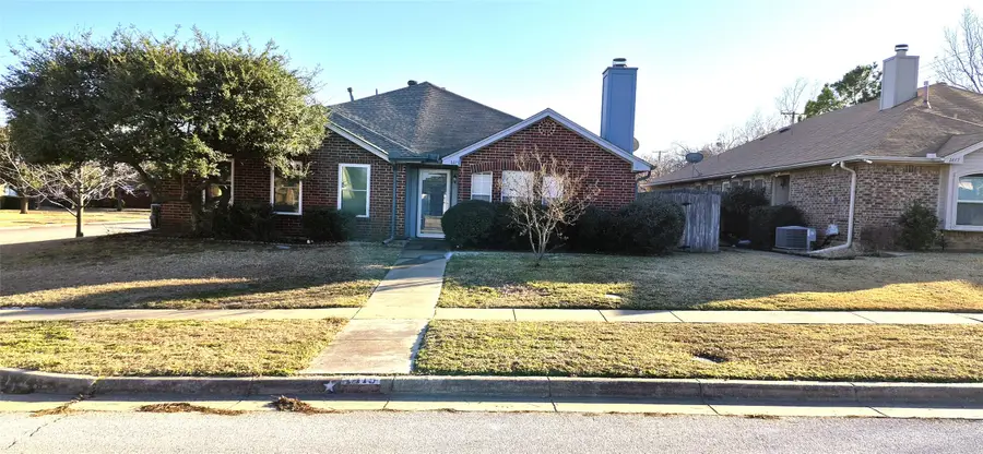 1415 Kynette Drive, Euless, TX 76040 - Image #2