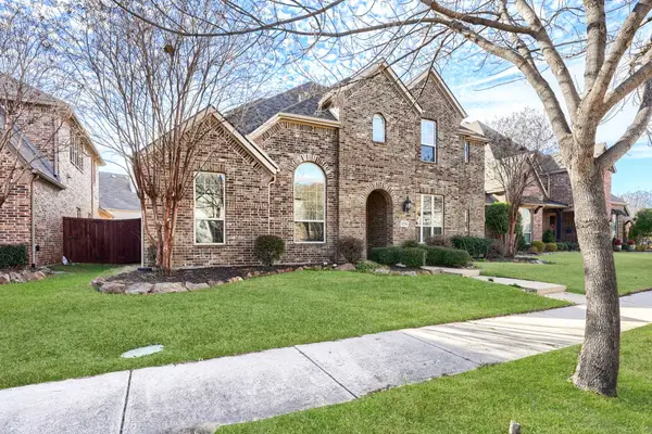 1224 Damsel Grey Trail, Lewisville, TX 75056