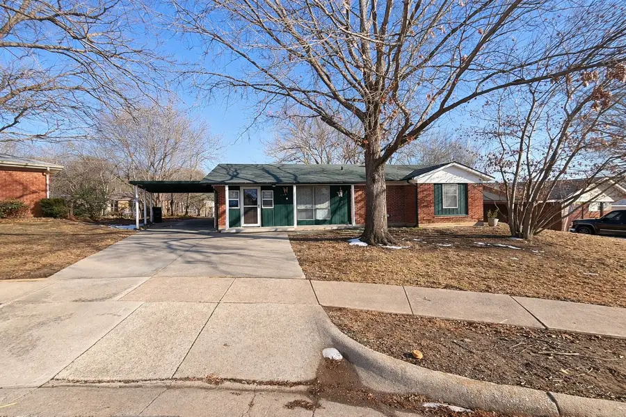 4908 Camille Court, Fort Worth, TX 76135 - Image #2