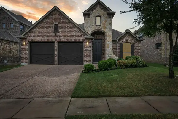 6432 Brynwyck Lane, North Richland Hills, TX 76182