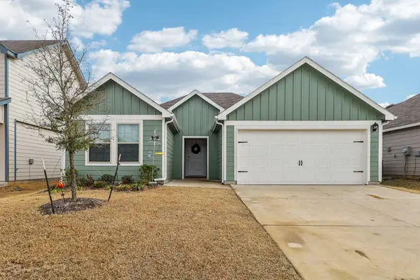 550 Burnett Trail, Canton, TX 75103