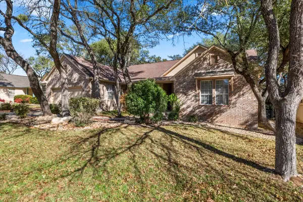 211 Whispering Wind Drive, Georgetown, TX 78633