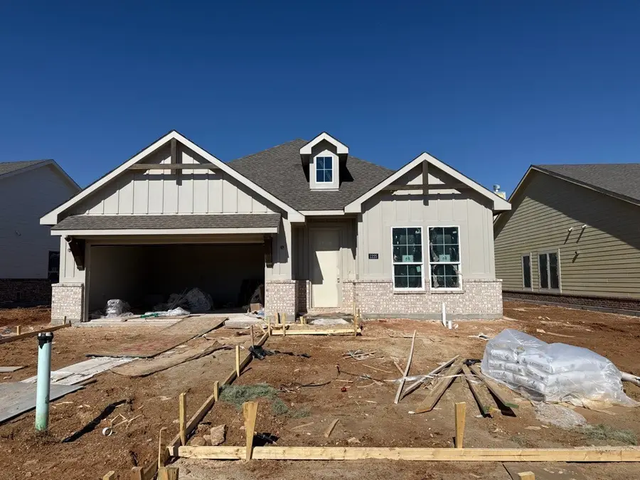 1225 Sabine River Lane, Springtown, TX 76082 - Image #2