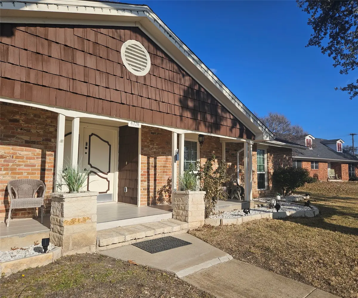 4726 Snow Drive, Mesquite, TX 75150 - #1