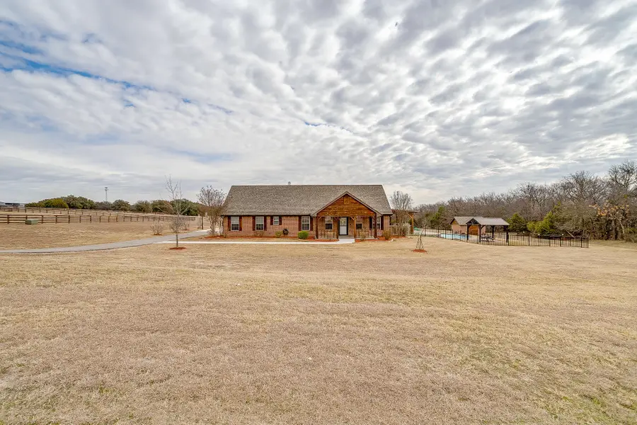 3303 Farm Land Court, Granbury, TX 76048 - #3
