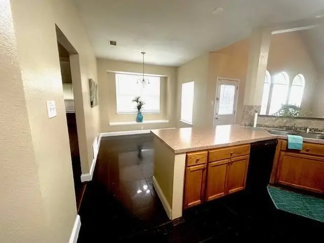 602 Thorton Court, Cedar Hill, TX 75104 - Image #2