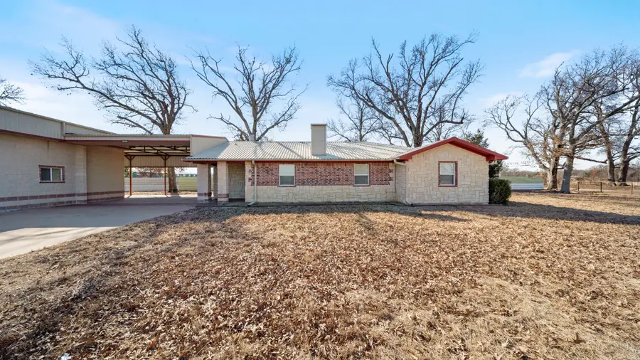 833 Vz County Road 4413, Ben Wheeler, TX 75754 - #2