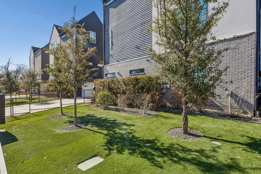 1147 N Madison Avenue #107, Dallas, TX 75208 - #2