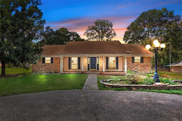 9803 Chase Island Drive, Shreveport, LA 71118