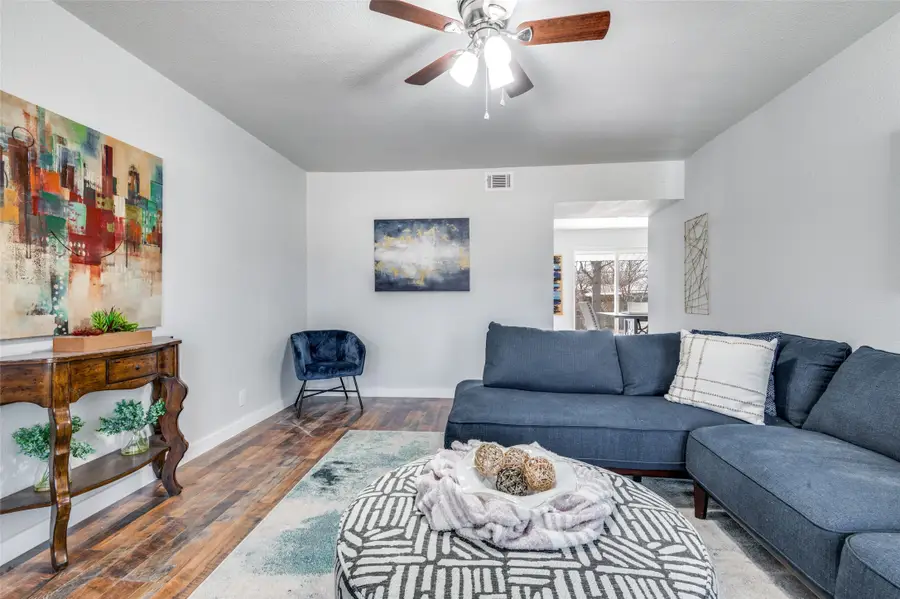 2314 Gilbert Circle, Arlington, TX 76010 - Image #3